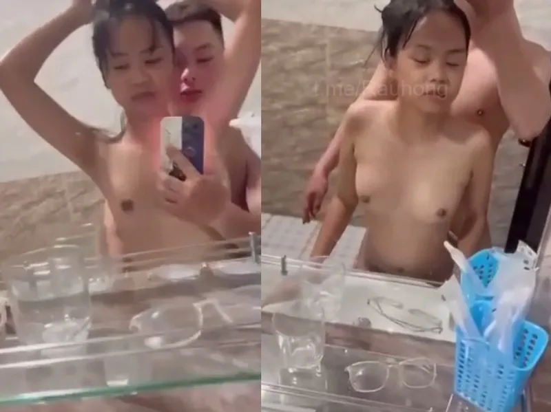 Nhỏ nhắn em cùng anh yêu xoạc trước gương quay kỉ niệm